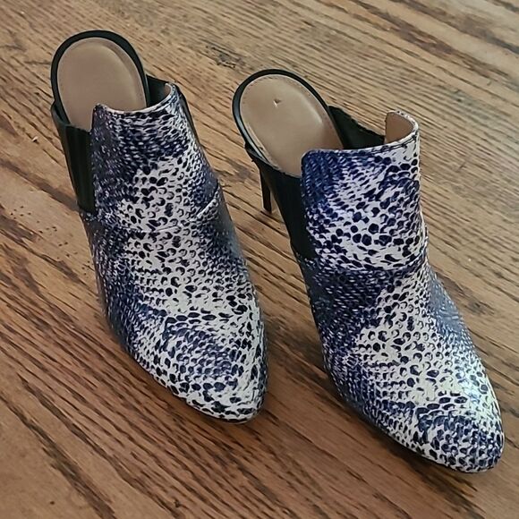 Calvin Klein sz 8 faux snakeskin heels - Picture 2 of 10